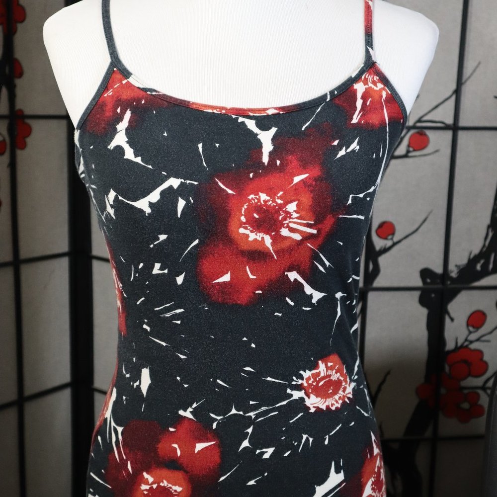 Express Black and Red Abstract Floral Design Sexy Basic Bra Cami, Size Medium